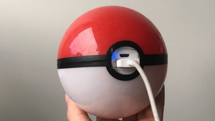 Penggemar Pokémon Go Pasti Suka dengan Baterai Pokéball Ini