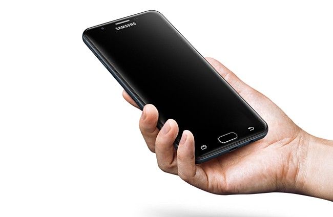 Samsung Galaxy On7 (2016) Diluncurkan